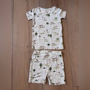 🌶️ NWOT Angel Dear Green and White Farm Print Pajama Set